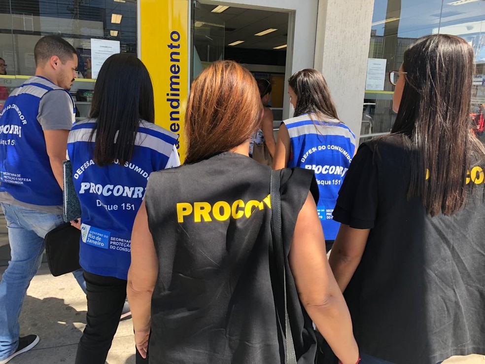 Procon notifica agências bancárias em Cabo Frio
