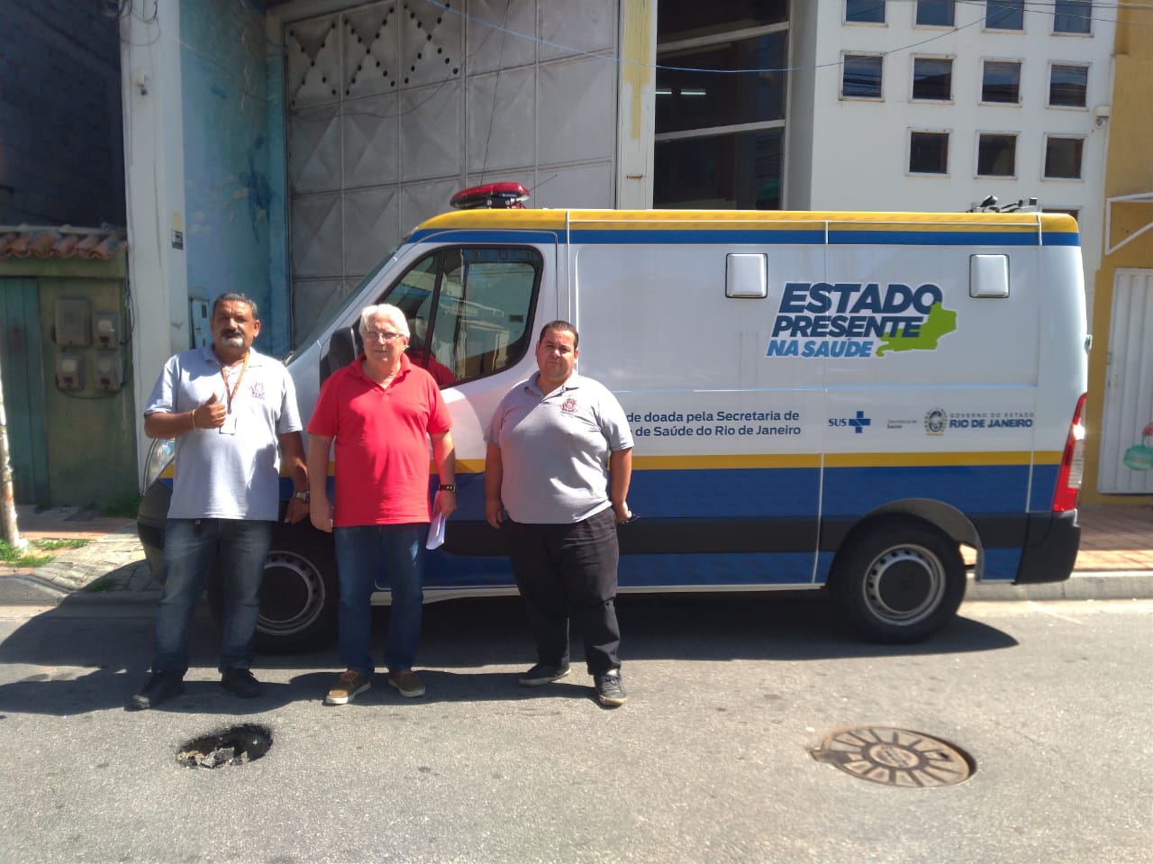 Arraial do Cabo recebe ambulância do Governo do Estado