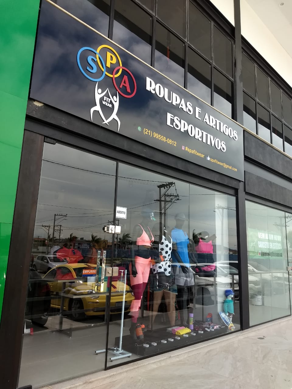 Roupas e artigos esportivos é na loja SPA Fitware em São Pedro da Aldeia