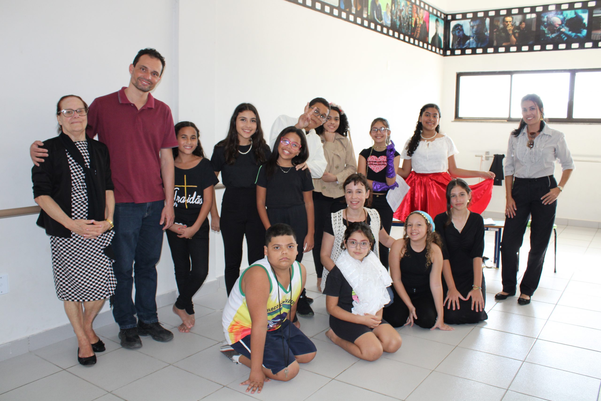 Alunos da Escola de Artes de São Pedro da Aldeia participam de Corredor Cultural