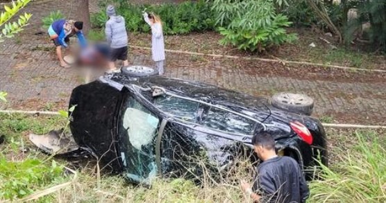 Motorista morre depois de capotar com carro na RJ-106, em Iguaba Grande