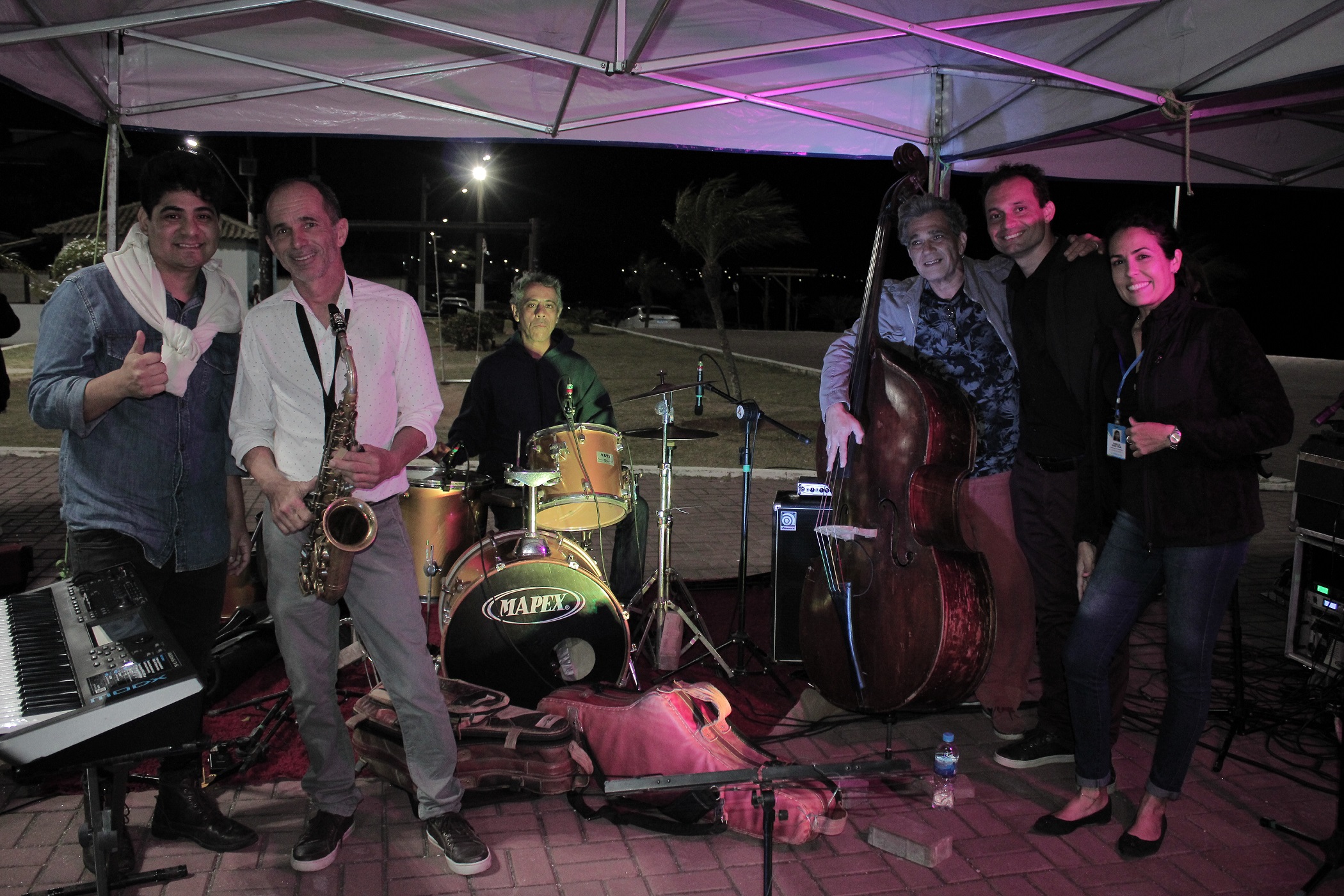 Projeto reúne músicos em noite de jam session em São Pedro da Aldeia