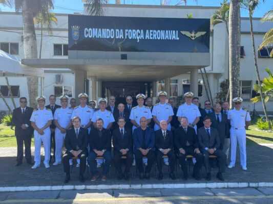 Prefeito Fábio do Pastel participa de cerimônia alusiva ao 62º aniversário do Comando da Força Aeronaval