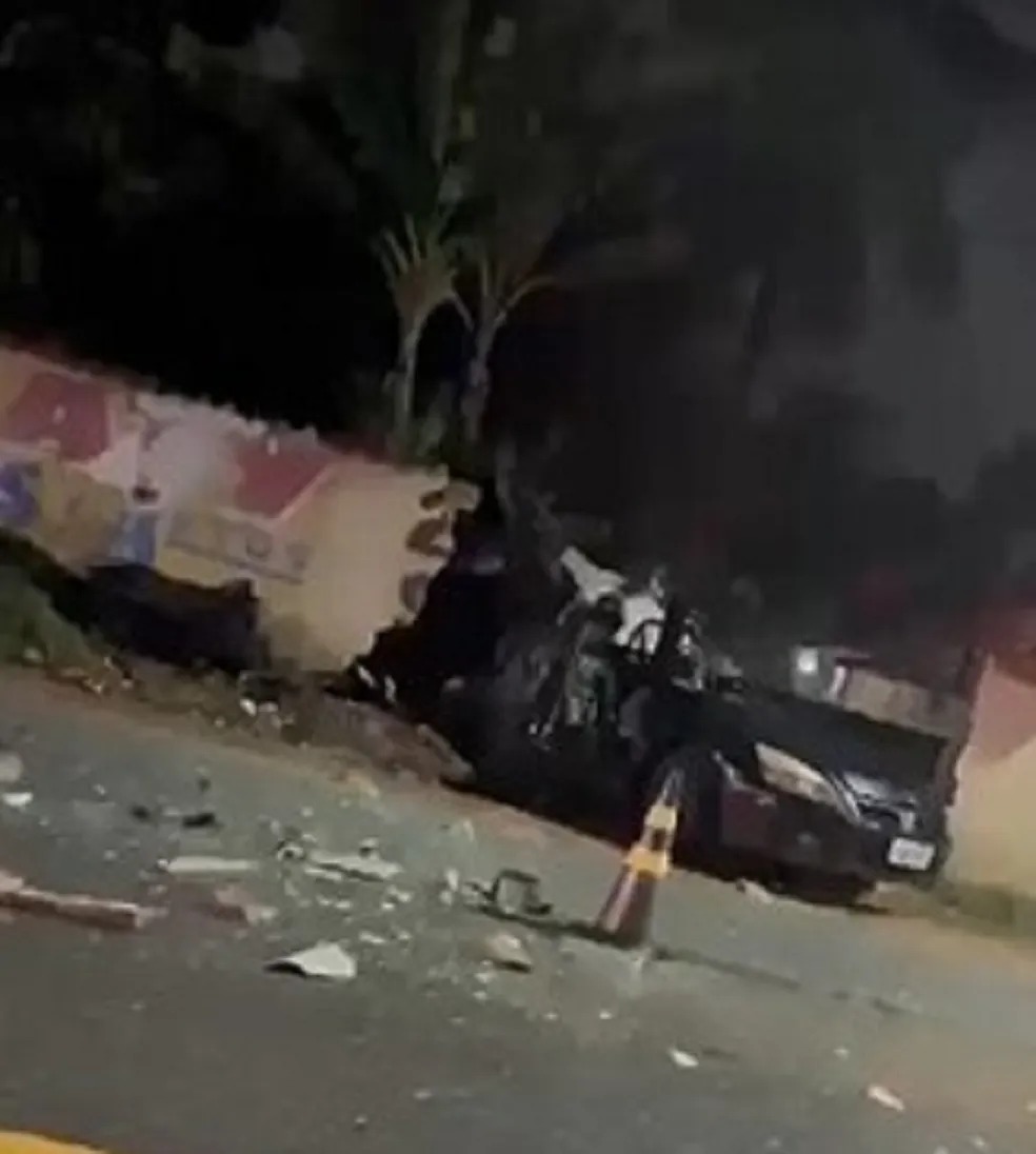 Adolescente morre em acidente entre carro e ônibus em Saquarema