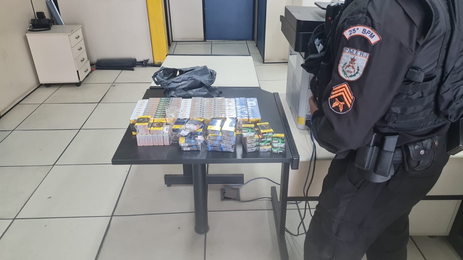 Polícia Militar prende suspeitos de furto de carga em São Pedro da Aldeia